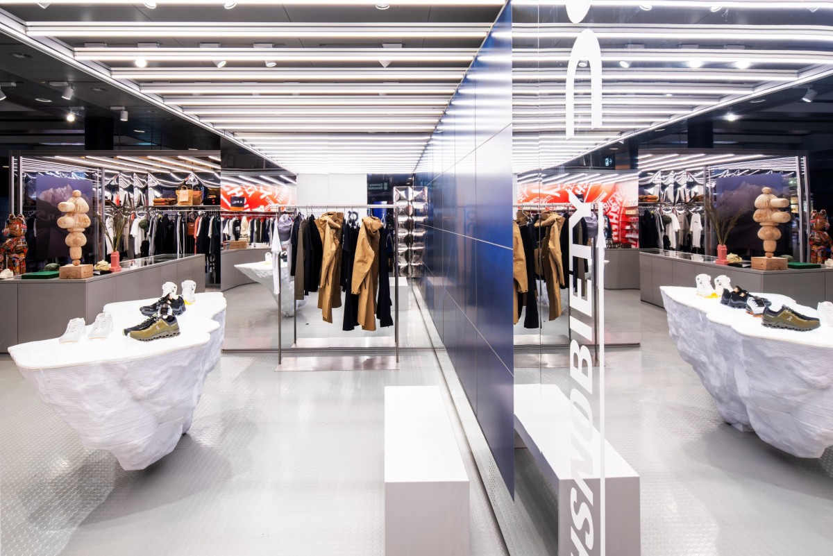 20partners Highsnobiety-Zurich Think luxury has no future at airports? You are wrong. Uncategorized  travel retail luxury  